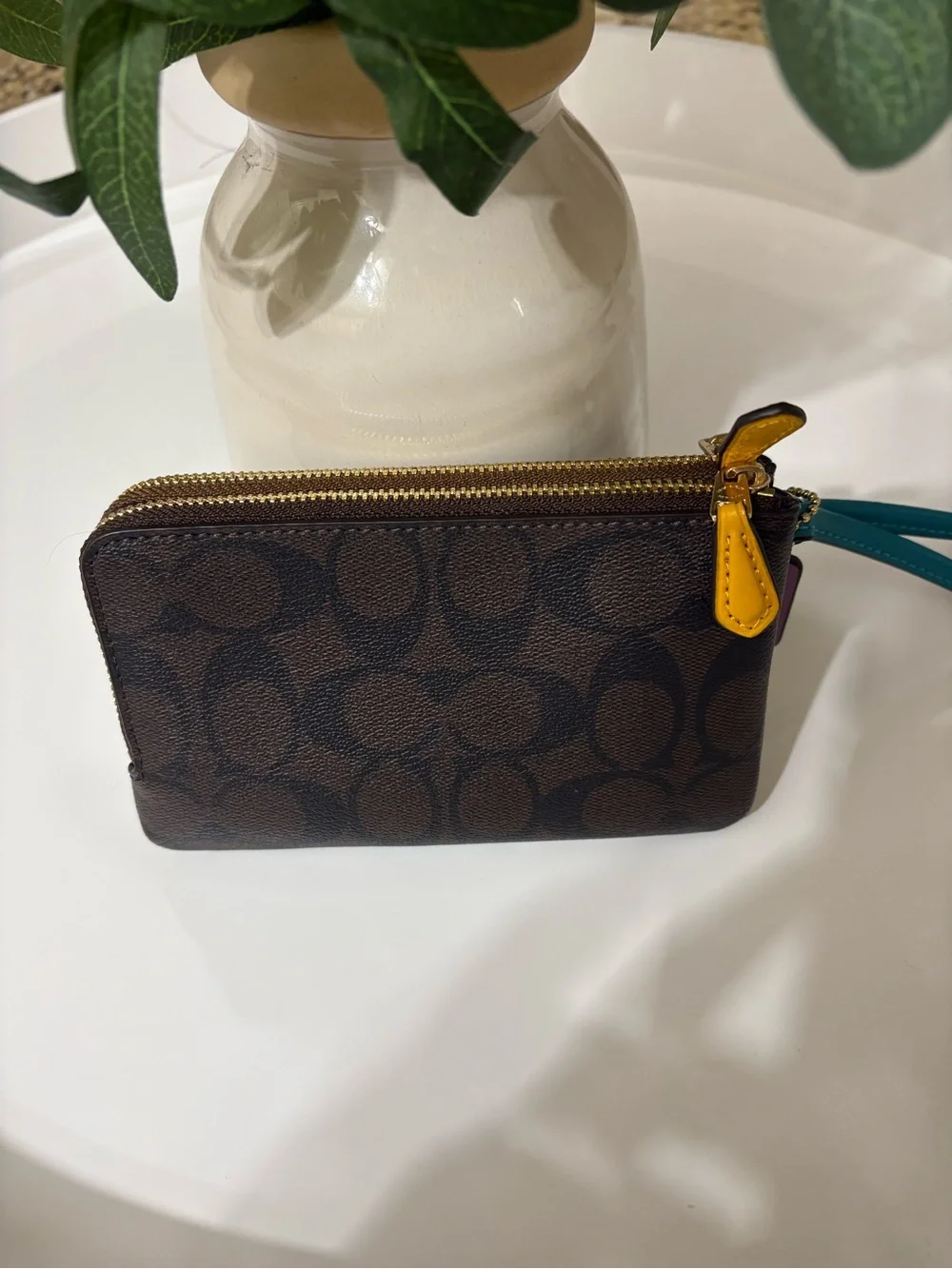 Coach Double Corner Zip Wristlet Signature Canvas Khaki Brown Multi NWT